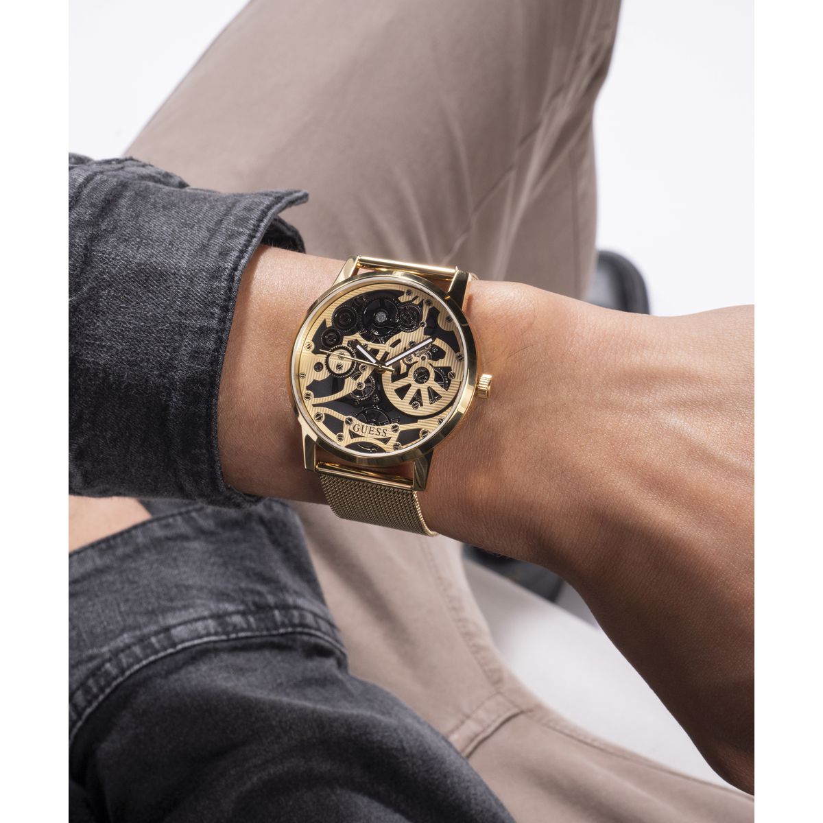 Reloj Guess Hombre Gadget. Acero Inoxidable Dorado GW0538G2 - Imagen 4