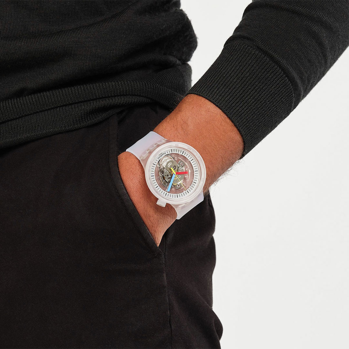 Reloj Swatch Unisex Clearly Bold. Silicona Transparente SB01K100 - Imagen 4