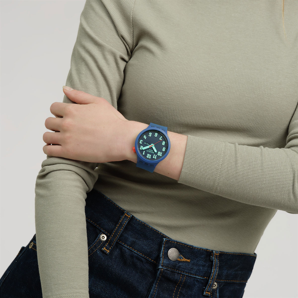 Reloj Swatch Unisex Essentially Bold. Silicona Azul SB01N700 - Imagen 3