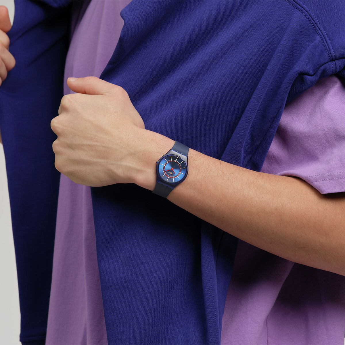 Reloj Swatch Unisex Very Jazzy Berry. Silicona Azul SS08N117 - Imagen 3