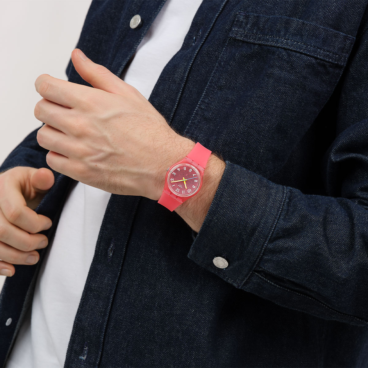 Reloj Swatch Unisex Wavelengths Of Coral. Silicona Rojo SO28P114 - Imagen 3